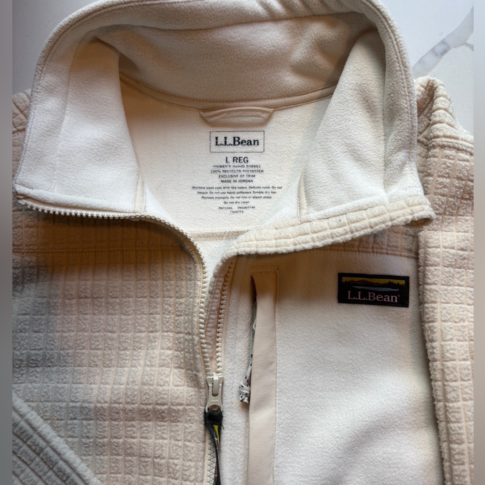 L.L. Bean Off-White Textured Fleece Jacket, Never worn, Never Laundered, L